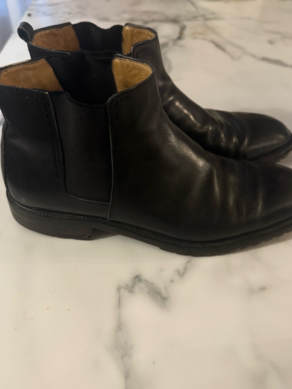 BALLY Black Chelsea Leather Ankle Boots for Men 10M